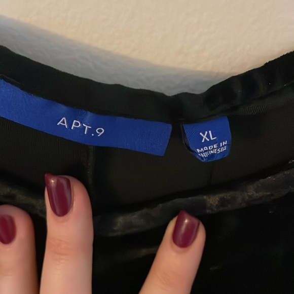 NWT Apt 9 Black Velvet Tank Top - Picture 4 of 6